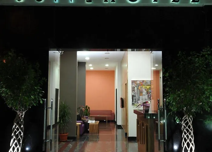 Suite Hotel Merlot - Beirut